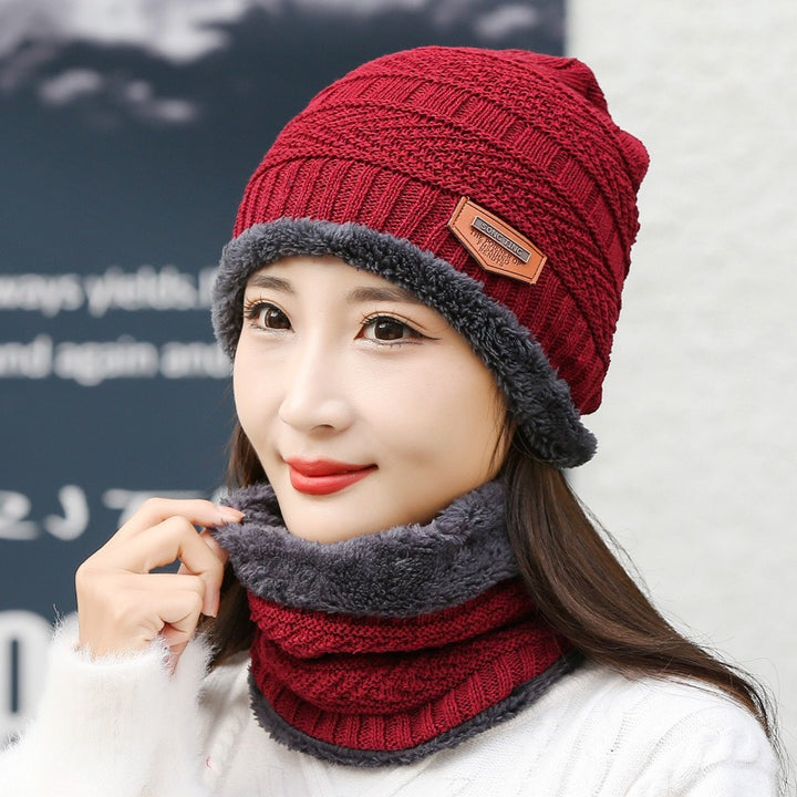 Winter Set: Knitted hat and scarf, lined