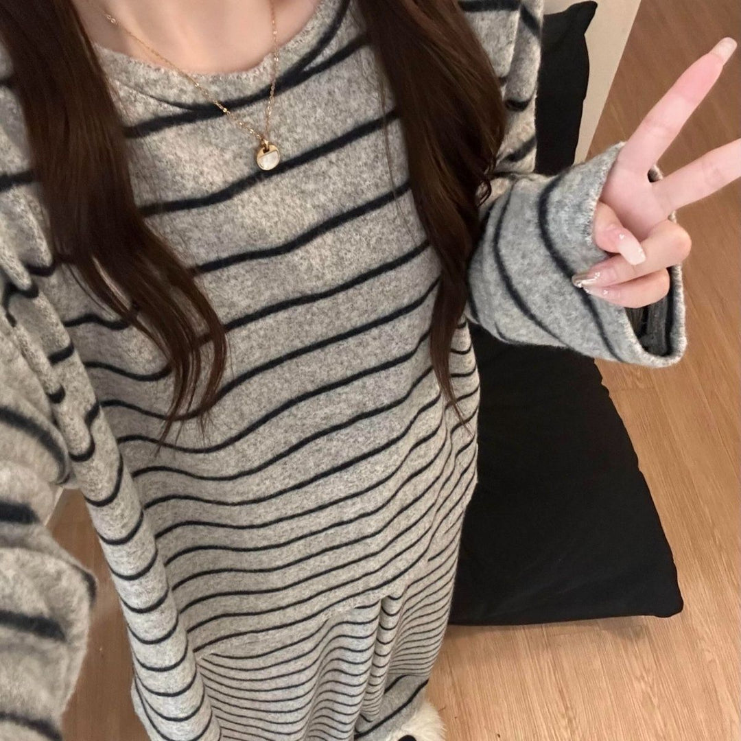 Warm striped pajamas set for couples
