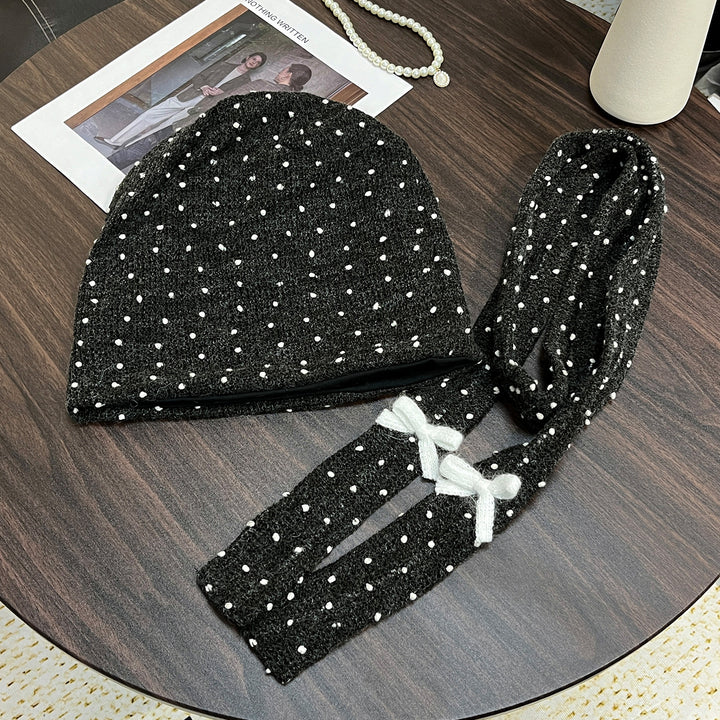 Knitted hat and scarf set with polka dot pattern