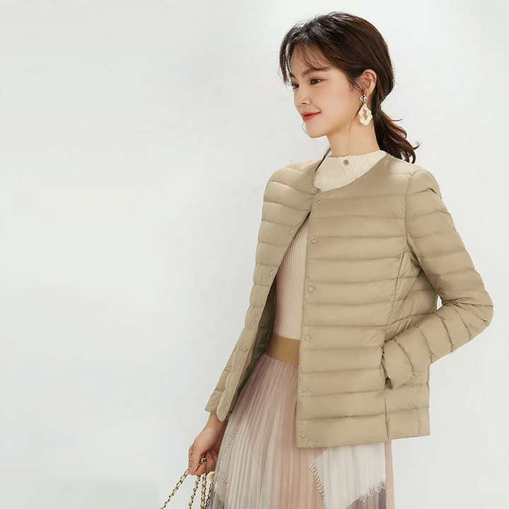 Lightweight, compressible down jacket for women