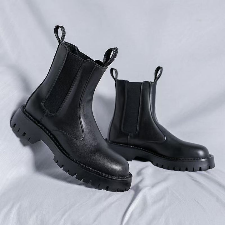Men's Chelsea boots in British style