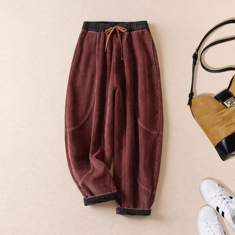 Women's corduroy trousers, lined, with adjustable belt, tapered