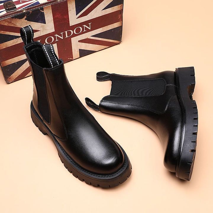Padded men's leather boots, mid-high shaft
