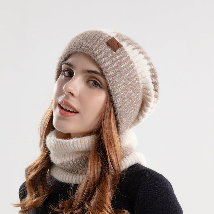 Knitted beanie and scarf set, lined, two-colored