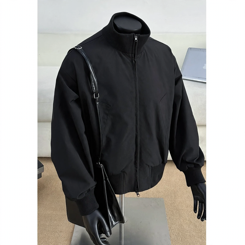 Men's aviator-style down jacket, 90% white duck down