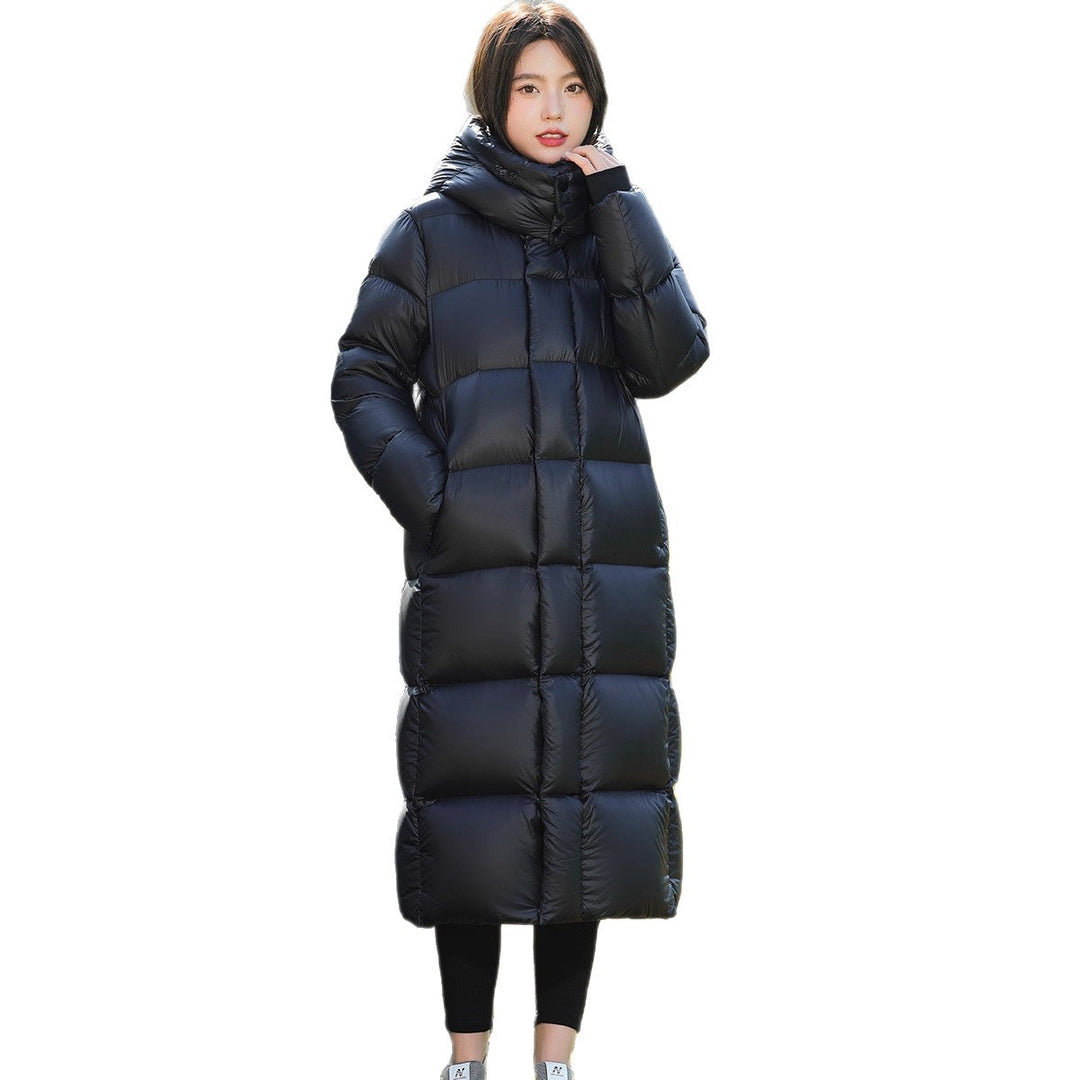 Long unisex down jacket with 95% white goose down filling