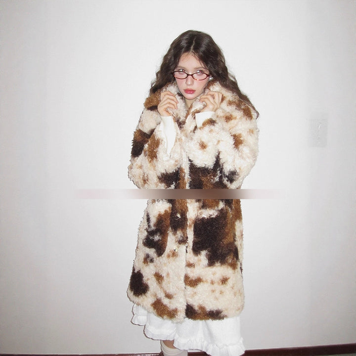 Long faux fur coat in retro style for women