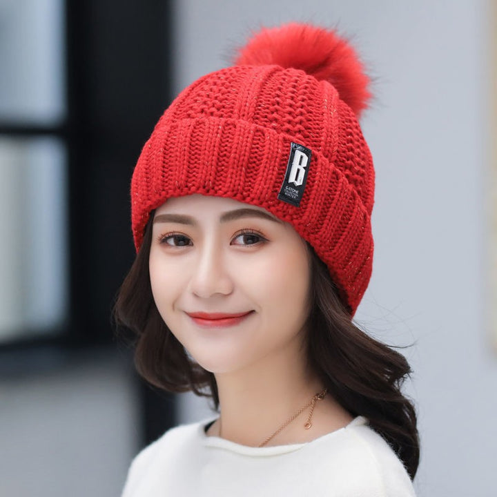 Knitted hat and scarf set, lined, for autumn and winter