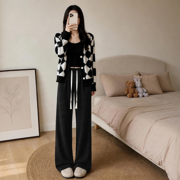 Women's corduroy pants with lamb fleece lining