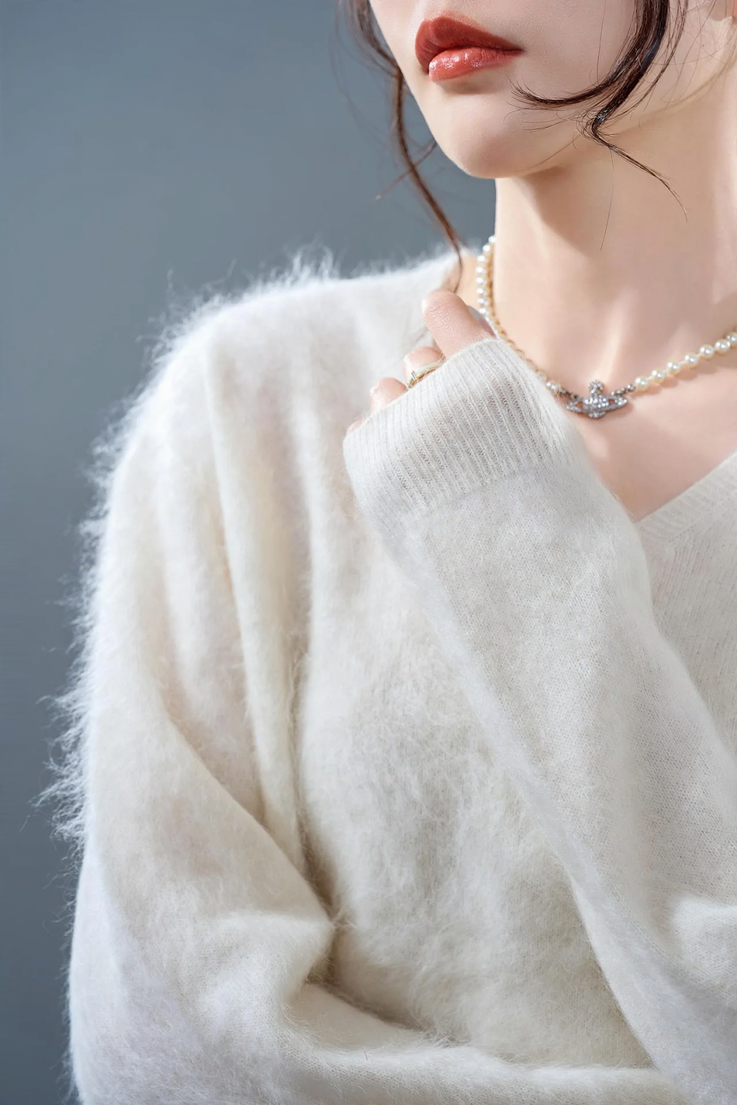 Women's cashmere sweater, brushed