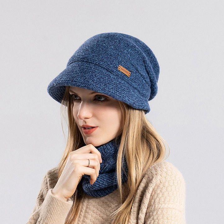Knitted hat and scarf set with lining