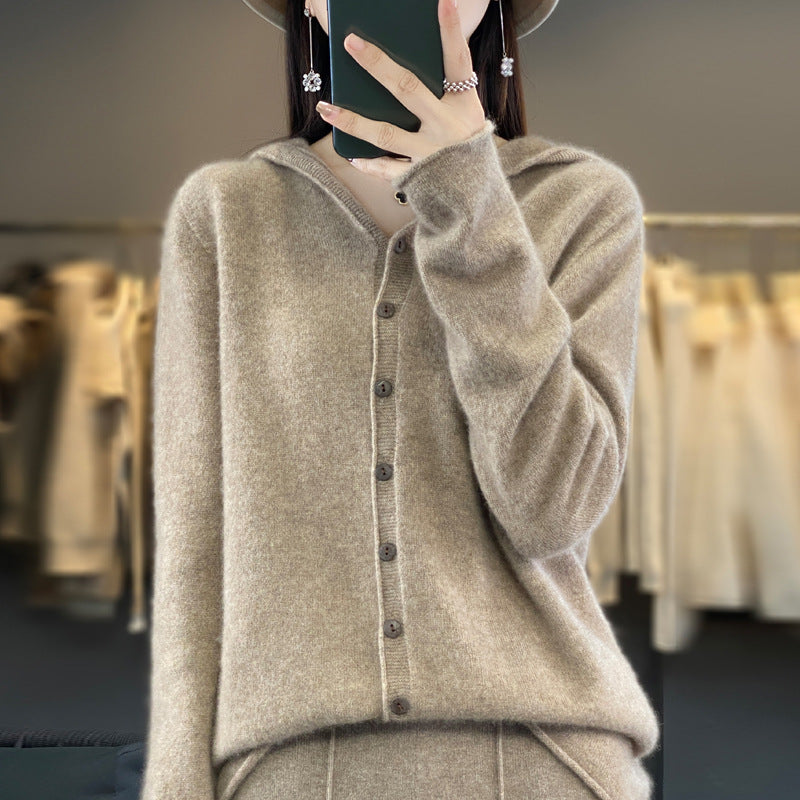 Women’s merino wool cardigan with hood