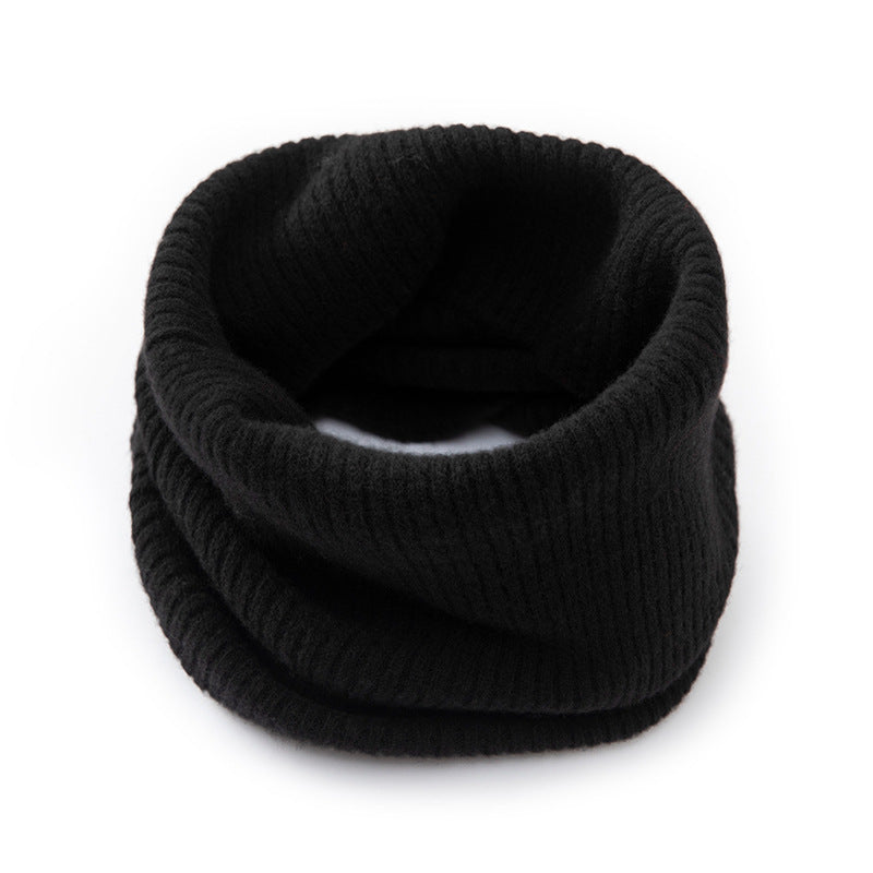 Merino wool tubular scarf, knitted