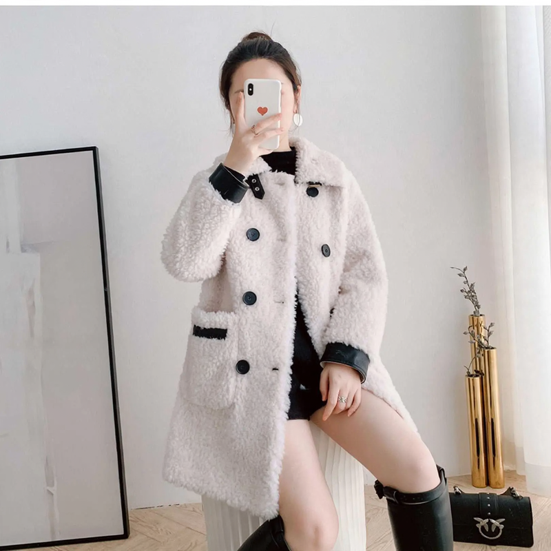 Mid-length lambskin coat for women