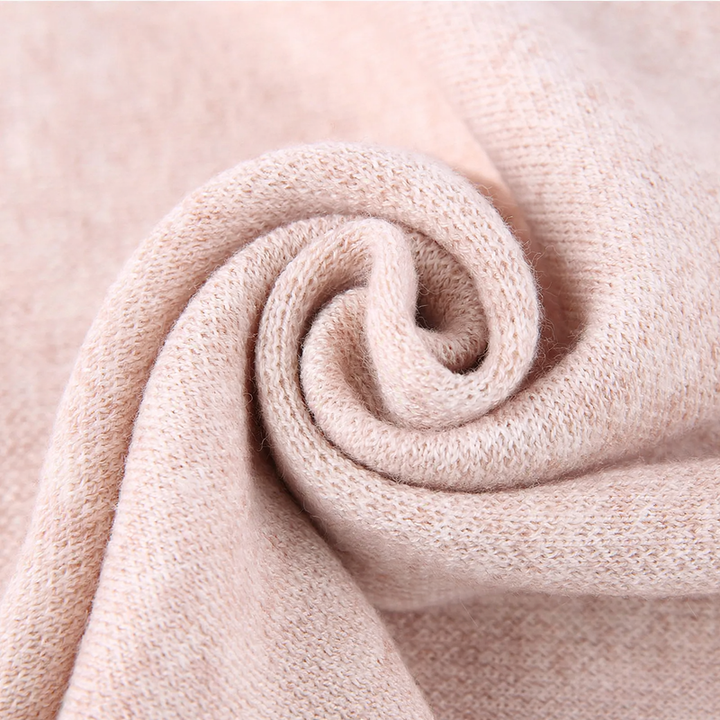 Classic wool scarf, solid color