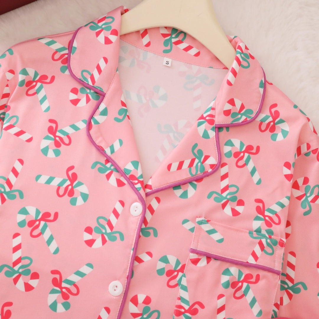 Fashionable tracksuit set with long sleeves and pants