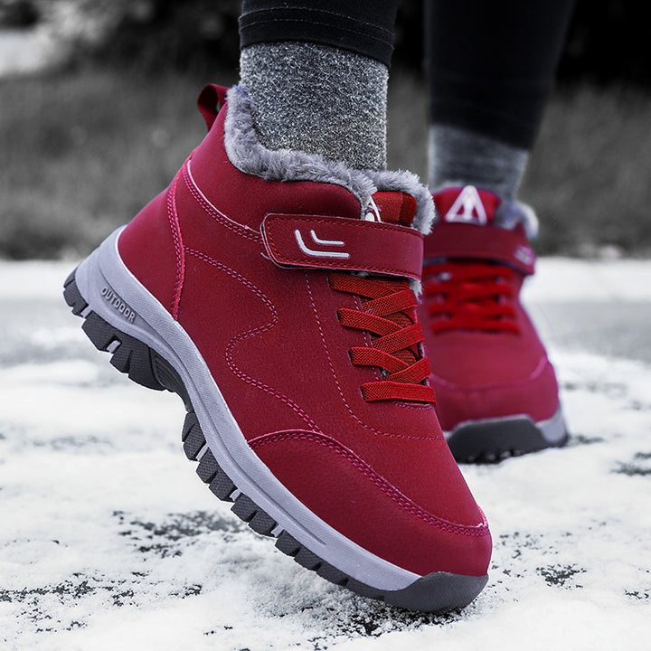 Padded winter boots for women and men