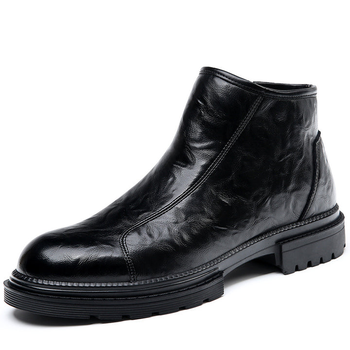 Robust men's leather boots in vintage style