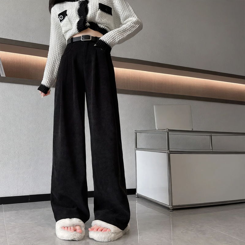 Elegant corduroy suit trousers with wide leg
