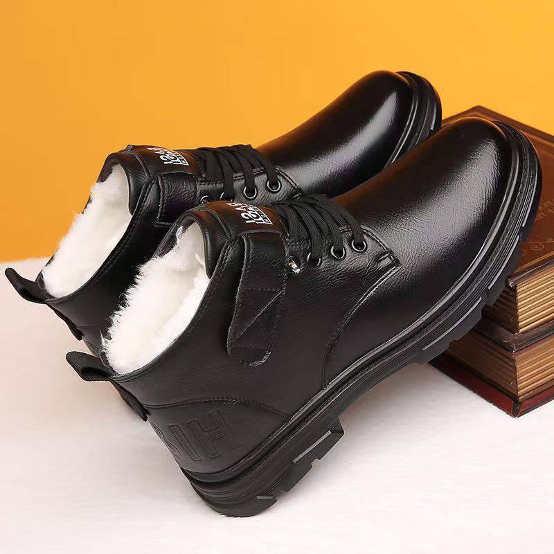 Padded men's winter boots, slip-resistant, synthetic leather