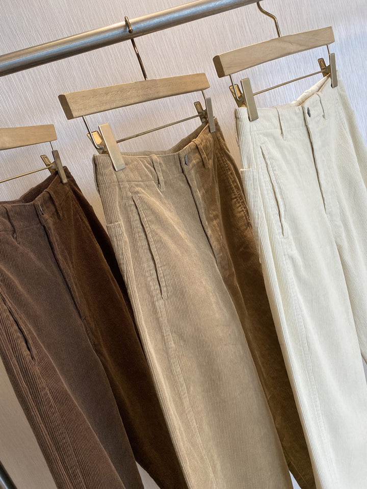 Women's cord pants with vertical stripes and straight leg