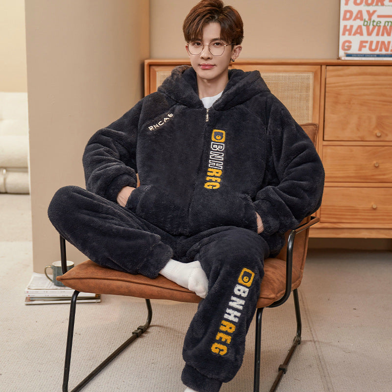 Warmer men's pajamas made of flannel, lined