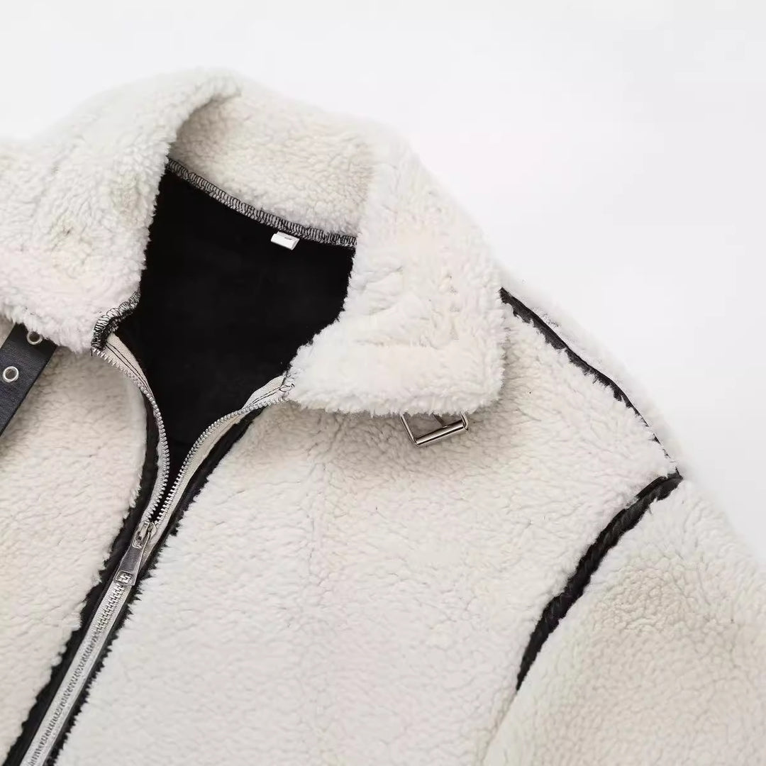Fashionable patchwork jacket with lambskin look