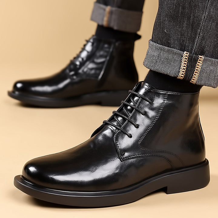 Padded men's leather boots for winter