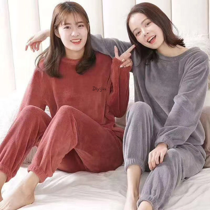 Women's house suit made of coral fleece, extra warm