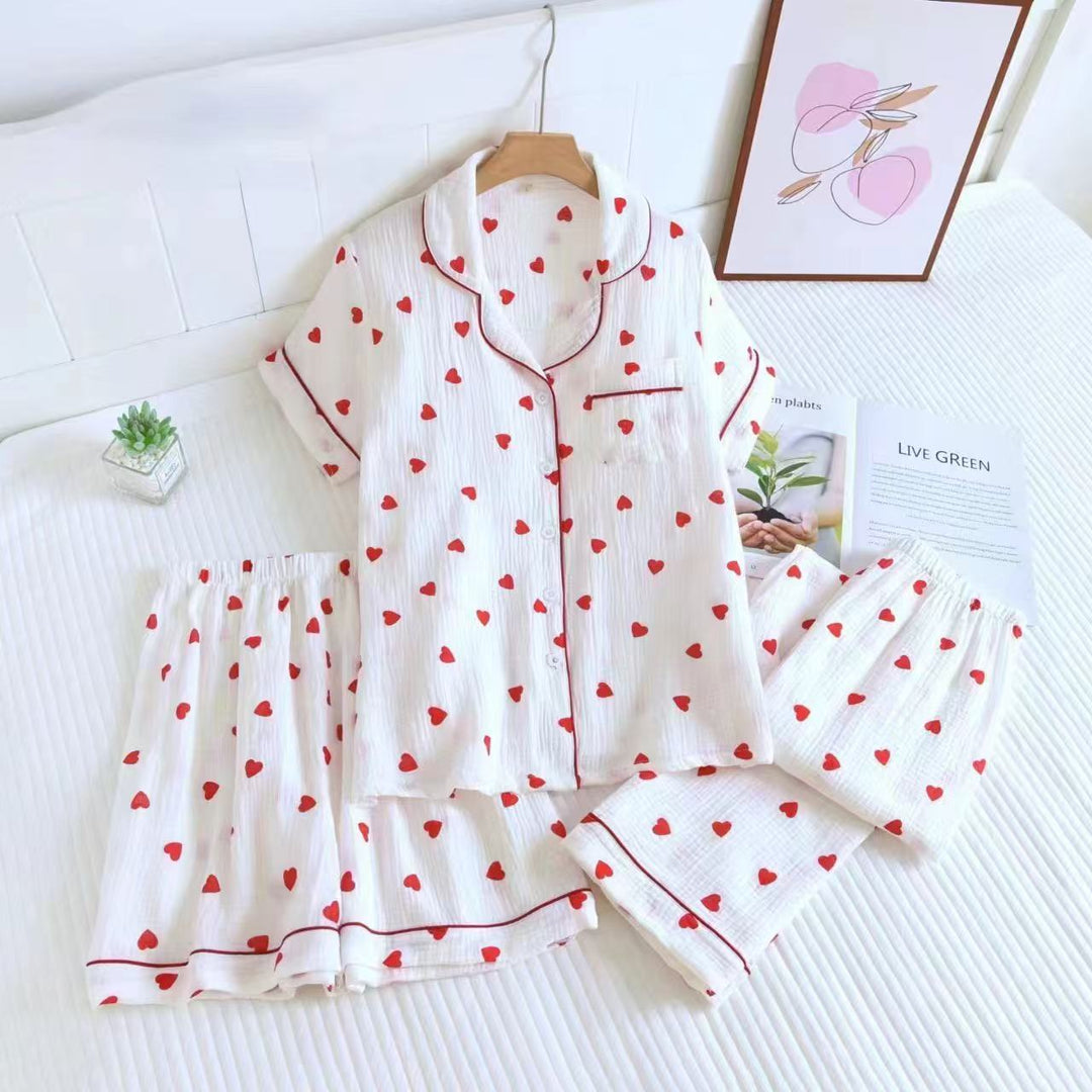 Women's cotton pajamas with heart pattern