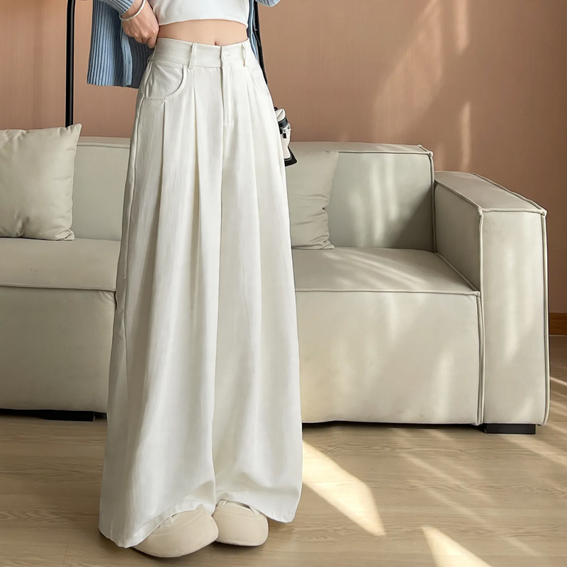 Padded women's cord trousers in straight fit