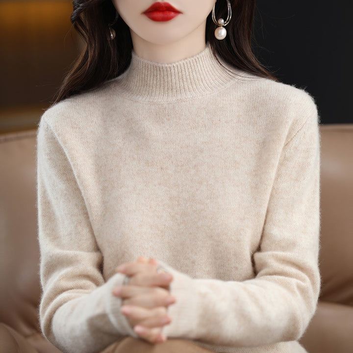 Women's wool pullover with stand-up collar and ribbed texture