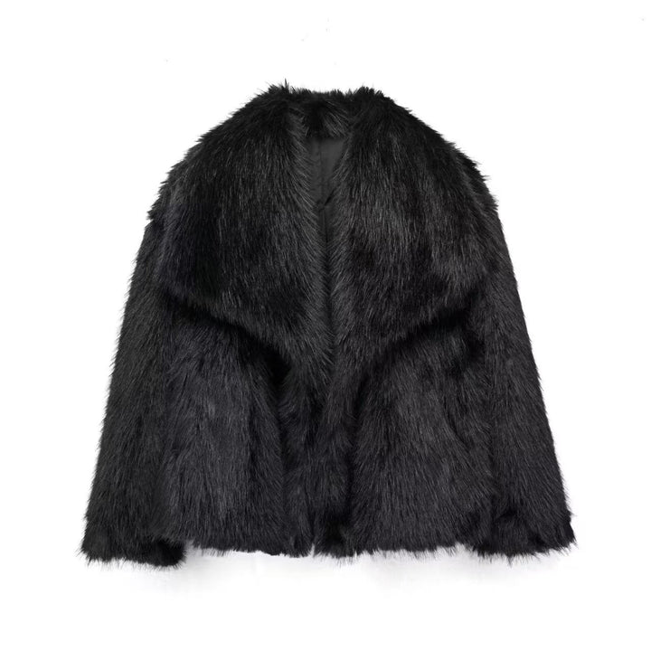 Women’s winter coat, faux fur, large lapel collar