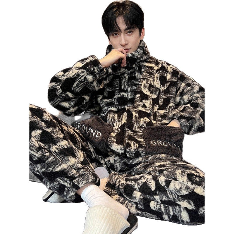 Luxurious men's pajama set made of flannel, warm and lined