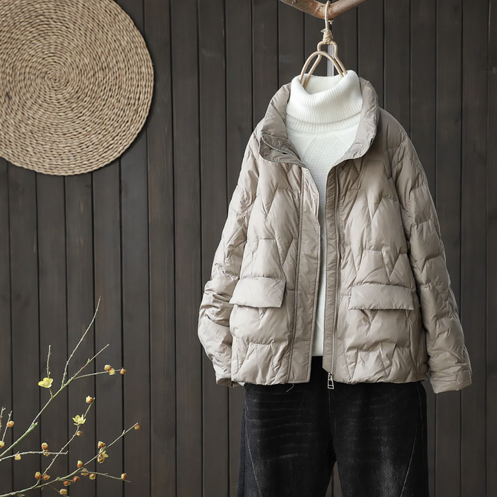 Short down jacket for women with stand-up collar