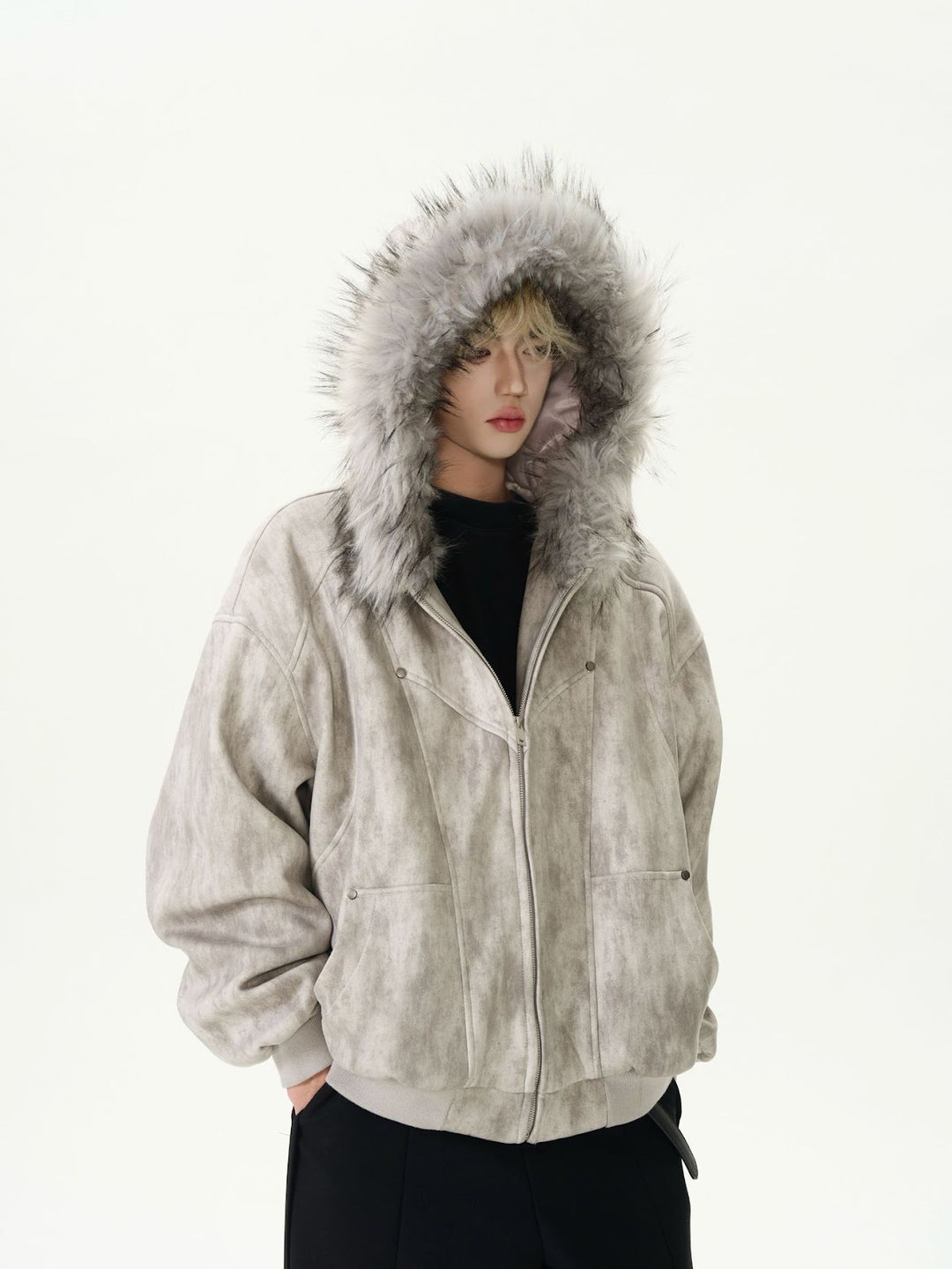 Padded men's winter jacket with hood and faux fur collar