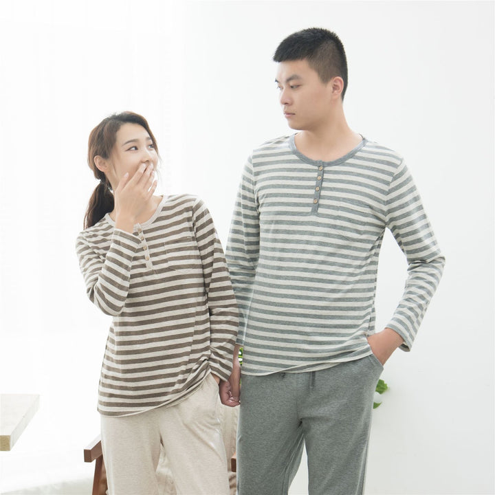 Pair pajamas made of jersey cotton, striped