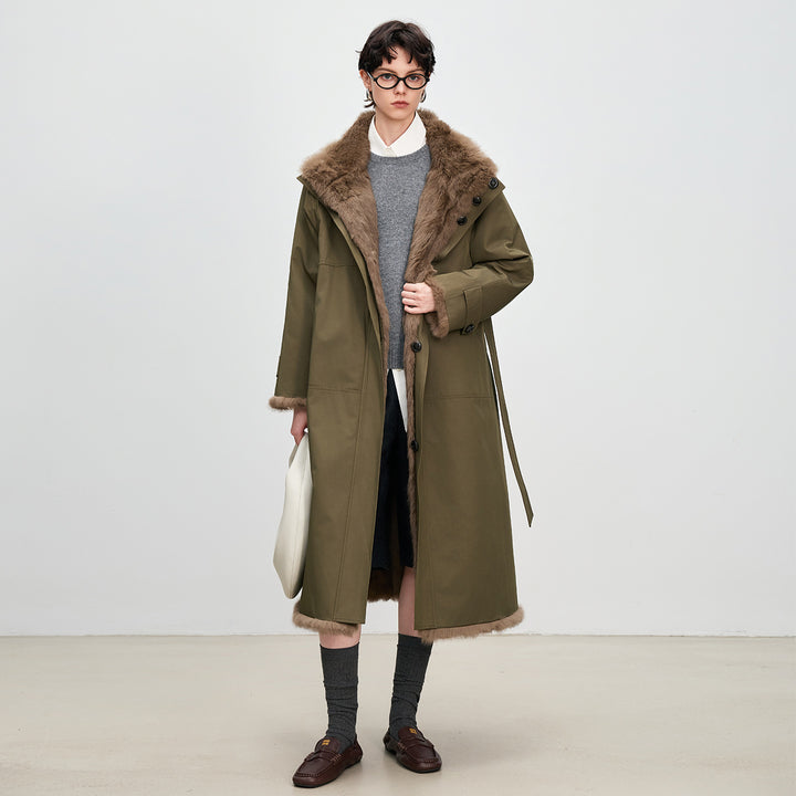 Long women's parka with rabbit fur lining