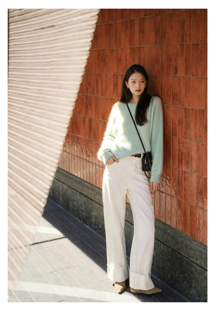 Women's knit sweater made of wool blend with V-neck