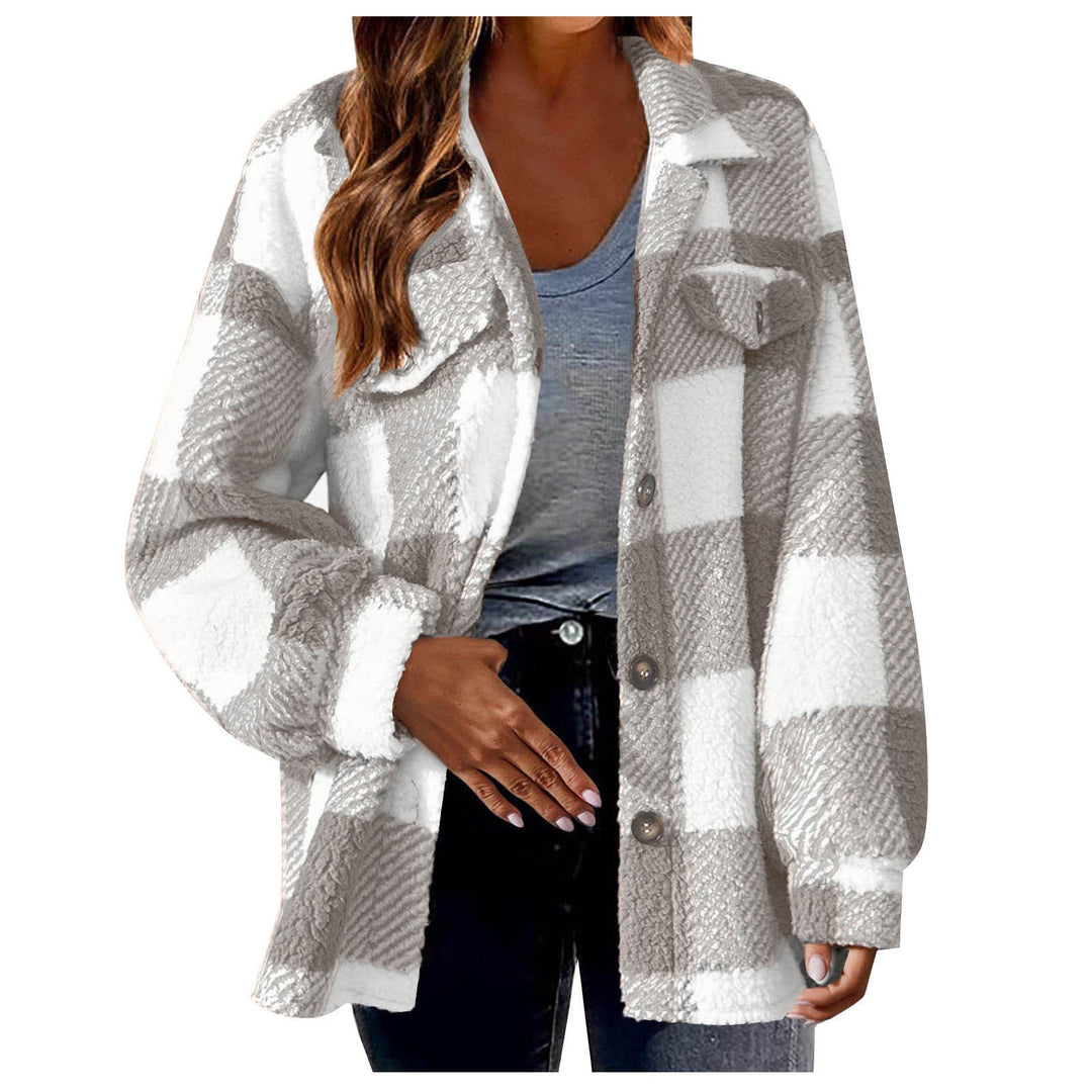 Checkered jacket made of lamb fleece imitation with pockets
