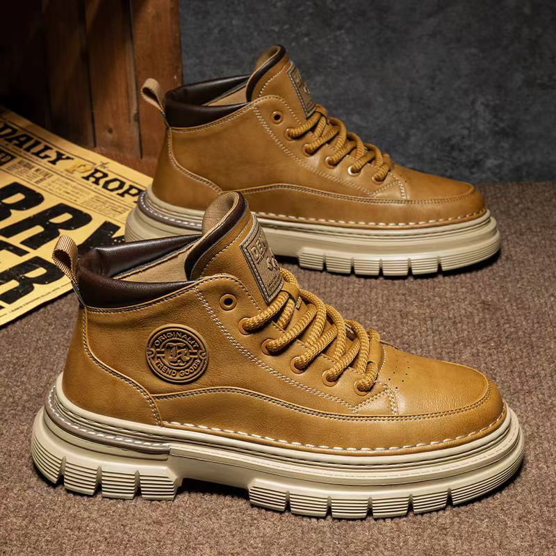 Men's vintage-style boots, slip-resistant