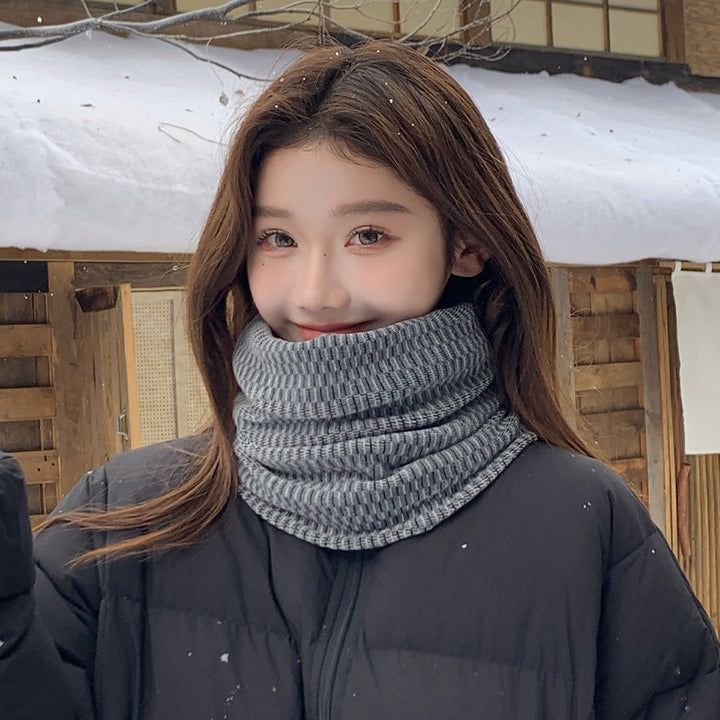 Double-layered hat and scarf set for winter