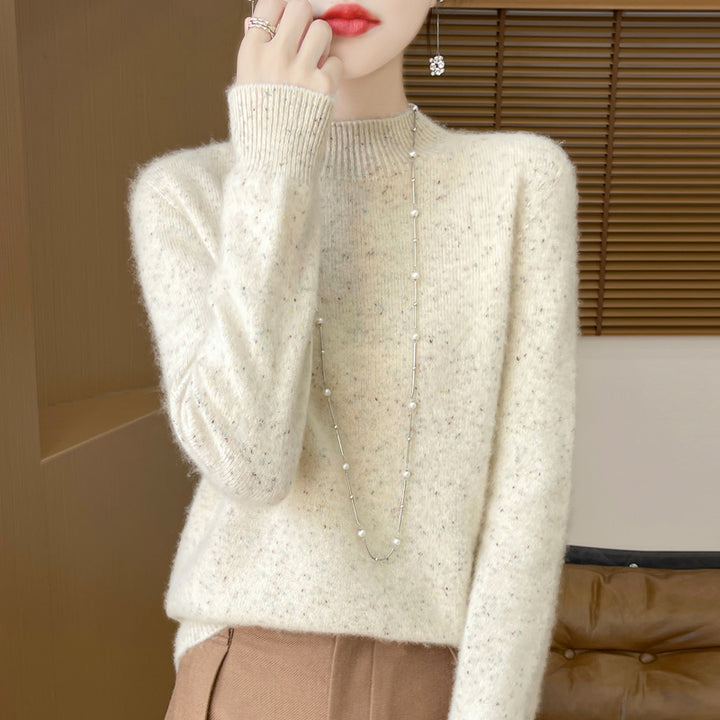 Women’s pullover made of pure wool with stand-up collar