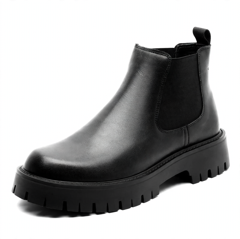 Warm men's Chelsea boots made of leather