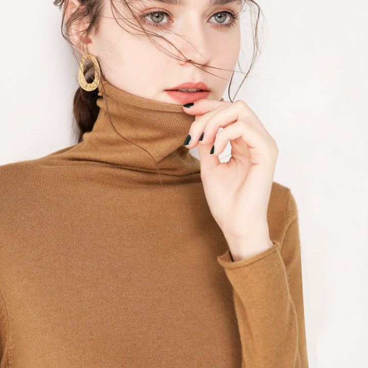 Short roll-neck knit sweater made of wool blend
