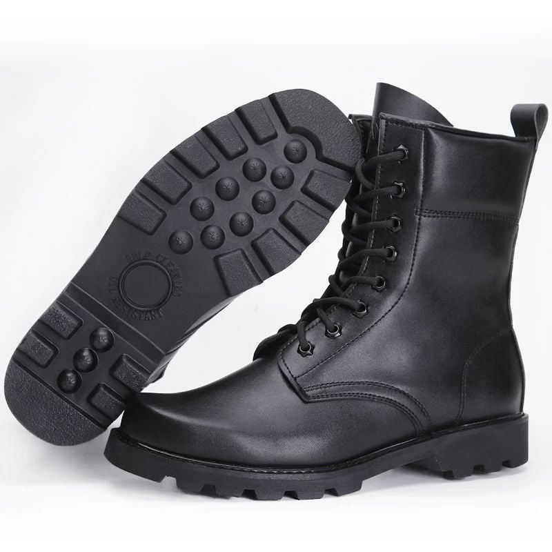 Robust men's work boots with high shaft