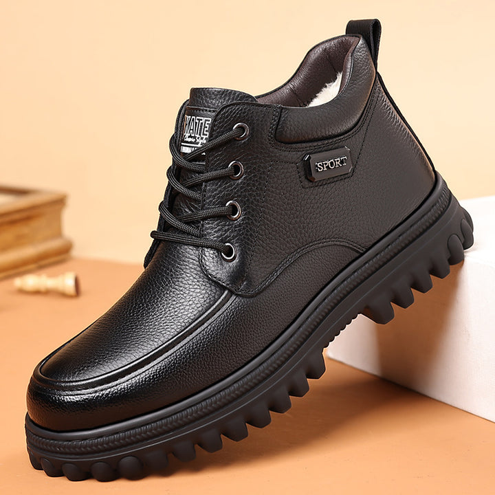 Padded men's winter boots, warm and comfortable