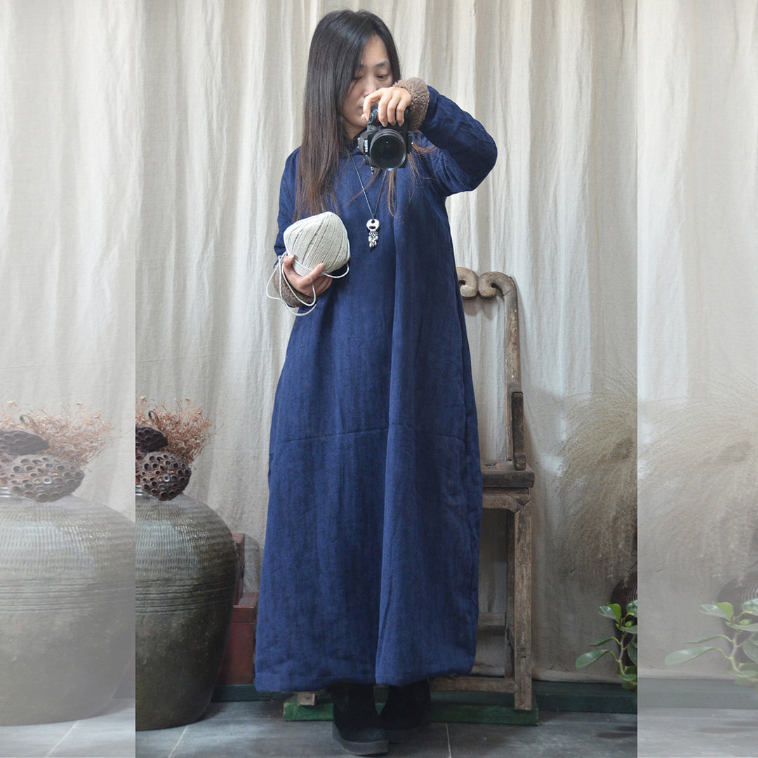 Padded women's coat in vintage style with toggle buttons