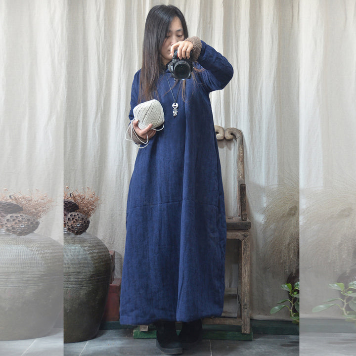 Padded women's coat in vintage style with toggle buttons