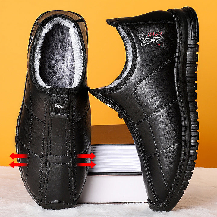 Padded men's short boots made of synthetic leather, warm and comfortable